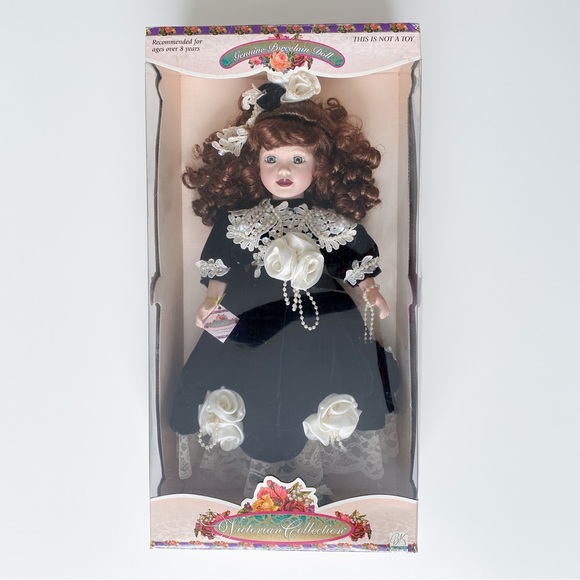 Toys New Brass Key Victorian Collection Le Genuine Porcelain Doll